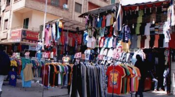 سوق البالة في مصر.. ملجأ للمواطنين وتهديد للمصانع المحلية