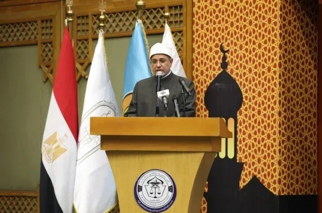 رئيس جامعة الأزهر: السخرية والتقليل من الشأن وسيلة المثبطين عبر العصور رئيس جامعة الأزهر: السخرية والتقليل من الشأن وسيلة المثبطين عبر العصور