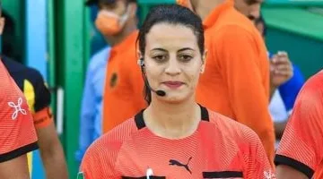 شاهندة المغربي حكما لمباراة نيجيريا وكينيا بأمم أفريقيا للشباب
