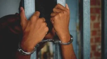 بتعملي سحر..  ضبط شاب شرع في قتل شقيقته بعد ضربها بعصا في القناطر الخيرية