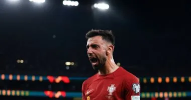 الهلال السعودي يتطلع لضم برونو فرنانديز قائد مانشستر يونايتد الصيف القادم الهلال السعودي يتطلع لضم برونو فرنانديز قائد مانشستر يونايتد الصيف القادم