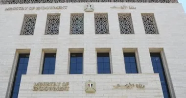 وزارة الأوقاف تفتتح اليوم 17 مسجدًا ضمن خطتها لإعمار بيوت الله وزارة الأوقاف تفتتح اليوم 17 مسجدًا ضمن خطتها لإعمار بيوت الله