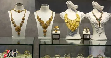 سعر الذهب اليوم الأربعاء 7 مايو 2025 عيار 24 بدون مصنعية بـ5530 جنيها سعر الذهب اليوم الأربعاء 7 مايو 2025 عيار 24 بدون مصنعية بـ5530 جنيها