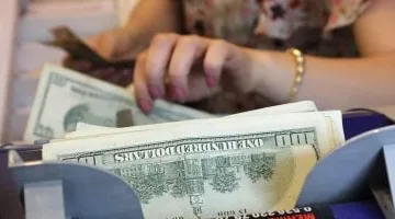 فى التعاملات المسائية.. أسعار الدولار والعملات الأجنبية اليوم الاثنين 5 – 5 – 2025