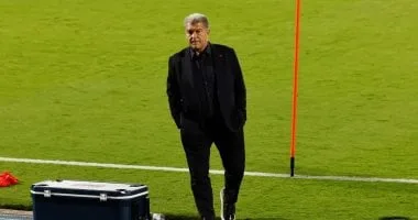 توتر علاقة برشلونة مع إنتر ميلان بسبب مقعد لابورتا فى جوزيبى مياتزا توتر علاقة برشلونة مع إنتر ميلان بسبب مقعد لابورتا فى جوزيبى مياتزا