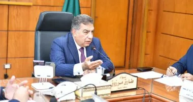 محافظ الدقهلية: توريد 112 ألف طن قمح محلى بمراكز التوريد منذ بداية موسم الحصاد محافظ الدقهلية: توريد 112 ألف طن قمح محلى بمراكز التوريد منذ بداية موسم الحصاد