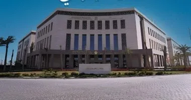 استبعاد معلمة بعد ضربها تلميذ مصاب بالسكر بإحدى مدارس القاهرة استبعاد معلمة بعد ضربها تلميذ مصاب بالسكر بإحدى مدارس القاهرة