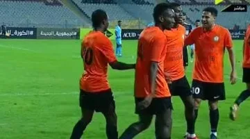 بيراميدز ضيفا ثقيلا على البنك الأهلي الليلة لتأمين صدارة الدوري