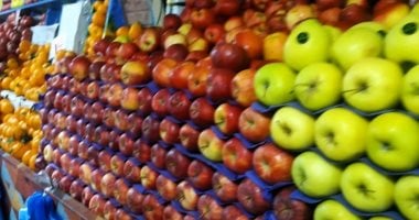 أسعار الفاكهة بأسواق مطروح اليوم الأحد 4-5- 2025.. البطيخ بـ 20 جنيها أسعار الفاكهة بأسواق مطروح اليوم الأحد 4-5- 2025.. البطيخ بـ 20 جنيها