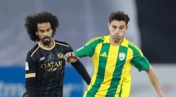 الأهلى يدرس التفاوض مع الوكرة القطرى لشراء حمدى فتحى بشكل نهائى