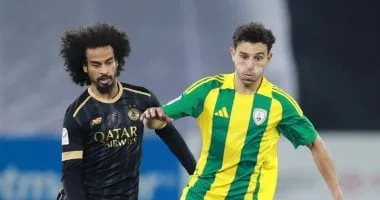 الأهلى يدرس التفاوض مع الوكرة القطرى لشراء حمدى فتحى بشكل نهائى الأهلى يدرس التفاوض مع الوكرة القطرى لشراء حمدى فتحى بشكل نهائى