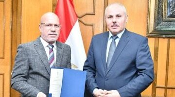 الدكتور محمود الضبع عميدا لكلية الآداب والعلوم الإنسانية بجامعة القناة