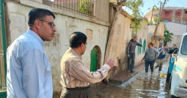 رئيس مياه المنوفية يتابع شفط تجمعات الأمطار بمدينة سرس الليان رئيس مياه المنوفية يتابع شفط تجمعات الأمطار بمدينة سرس الليان