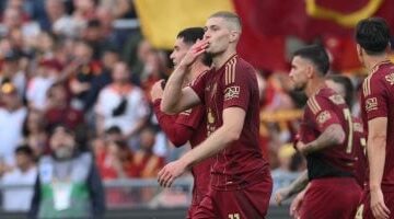 روما يحسم موقعة فيورنتينا بهدف في الدوري الإيطالي.. فيديو