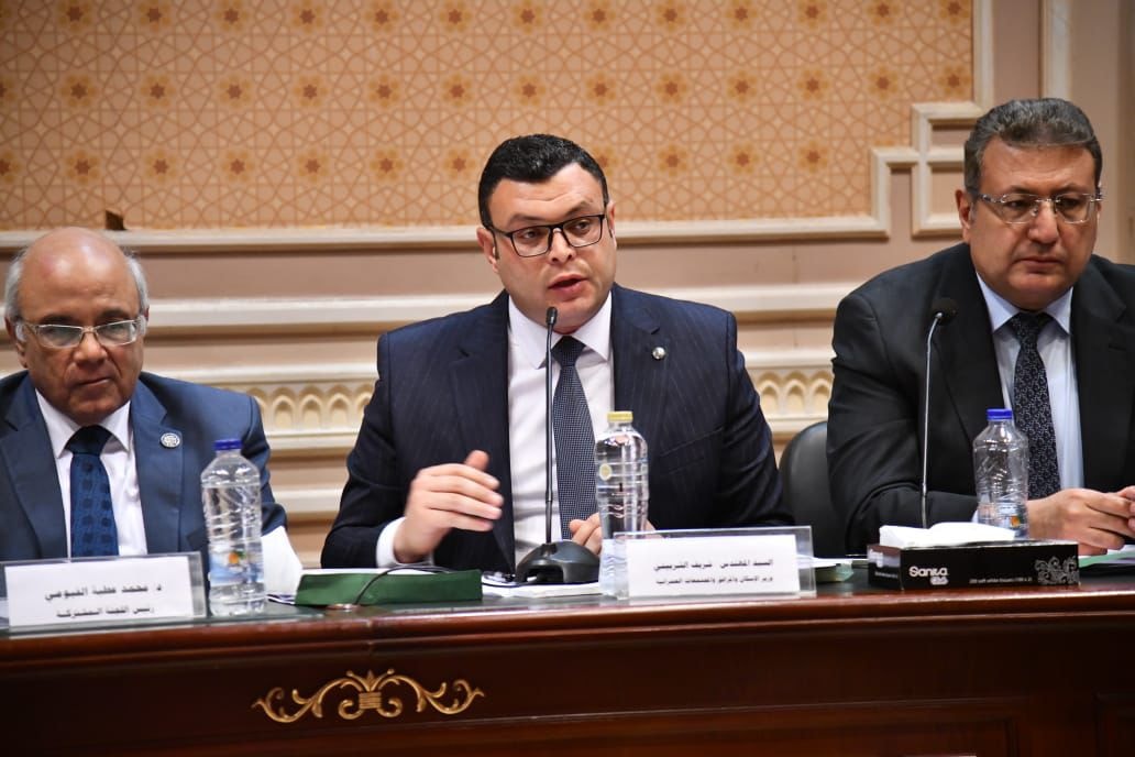 وزير الإسكان: مشروع قانون الإيجار القديم لا يستهدف الإخلاء أو الإقصاء بل يهدف إلى معالجة تشريعية رشيدة وزير الإسكان: مشروع قانون الإيجار القديم لا يستهدف الإخلاء أو الإقصاء بل يهدف إلى معالجة تشريعية رشيدة