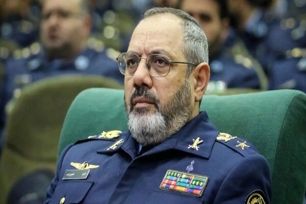 وزير الدفاع الإيراني: إذا هاجمت أمريكا أو إسرائيل بلادنا سنستهدف مصالحهم وقواعدهم وزير الدفاع الإيراني: إذا هاجمت أمريكا أو إسرائيل بلادنا سنستهدف مصالحهم وقواعدهم