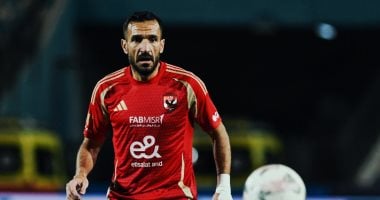 معلول وجراديشار والشحات وأفشة ضمن بدلاء الأهلي أمام المصري معلول وجراديشار والشحات وأفشة ضمن بدلاء الأهلي أمام المصري