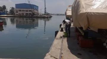 محافظ الإسماعيلية يتابع جهود إدارة البيئة على بحيرة التمساح لتقليل مصادر التلوث