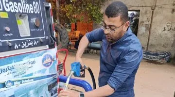 ضبط وتحرير 24 محضرا ومخالفة في حملات على محطات الوقود بالأقصر.. صور