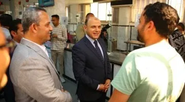 محافظ كفر الشيخ يتفقد المركز التكنولوجي لخدمة المواطنين ببلطيم
