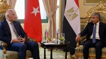 وزيرا السياحة المصري والتركي يبحثان سبل تعزيز التعاون المشترك بين البلدين