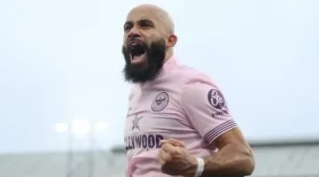 ليفربول يتخلى عن فكرة ضم الكاميروني مبيومو عقب تجديد عقد محمد صلاح