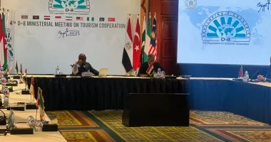 وزير السياحة: منظمة الدول الثمانية النامية تلعب دورًا محوريًا في تعزيز التعاون وزير السياحة: منظمة الدول الثمانية النامية تلعب دورًا محوريًا في تعزيز التعاون