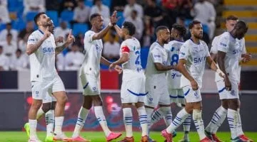 الرائد ضد الهلال.. الزعيم يتقدم 2-1 في شوط أول مثير بالدوري السعودي