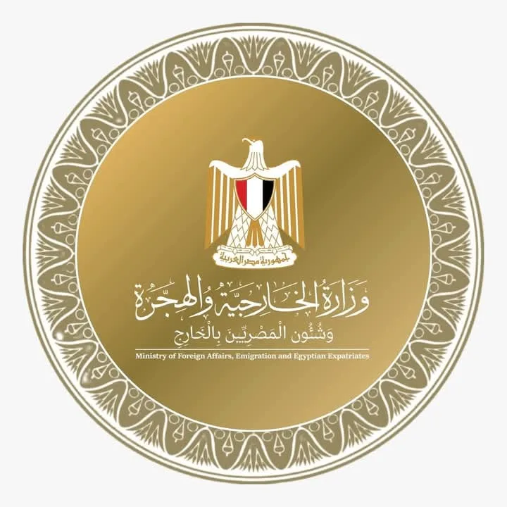 مصر وقطر تؤكدان استمرار وساطتهما لإنهاء الأزمة الإنسانية في غزة والتنسيق مع واشنطن لوقف الحرب مصر وقطر تؤكدان استمرار وساطتهما لإنهاء الأزمة الإنسانية في غزة والتنسيق مع واشنطن لوقف الحرب