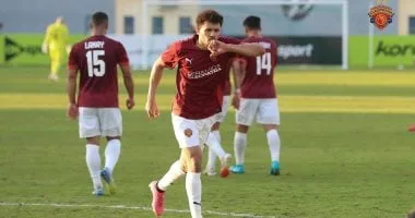 على ماهر يستقر على إعادة زلاكة لتشكيل سيراميكا أمام الزمالك على ماهر يستقر على إعادة زلاكة لتشكيل سيراميكا أمام الزمالك