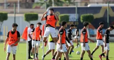 منتخب الشباب يخوض مرانه الرئيسى استعدادا للقاء تنزانيا بأمم أفريقيا.. صور منتخب الشباب يخوض مرانه الرئيسى استعدادا للقاء تنزانيا بأمم أفريقيا.. صور