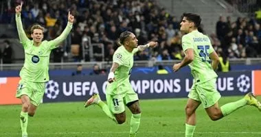 الإنتر ضد برشلونة.. البارسا يتقدم 3-2 عبر رافينيا فى وقت قاتل "فيديو" وصور الإنتر ضد برشلونة.. البارسا يتقدم 3-2 عبر رافينيا فى وقت قاتل "فيديو" وصور