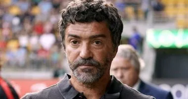 الأهلي يفاوض البرتغالى هيليو سوزا لخلافة كولر الأهلي يفاوض البرتغالى هيليو سوزا لخلافة كولر