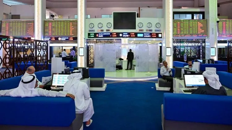 بنوك الخليج تُبقي على أسعار الفائدة دون تغيير بعد قرار الاحتياطي الفيدرالي الأميركي بنوك الخليج تُبقي على أسعار الفائدة دون تغيير بعد قرار الاحتياطي الفيدرالي الأميركي