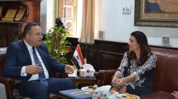 رئيس جامعة الإسكندرية يستقبل وفد هيئة الفولبرايت بالقاهرة لبحث سبل التعاون