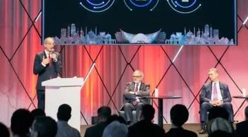 وزير الاتصالات: إتاحة أكثر من 180 خدمة حكومية من خلال منصة مصر الرقمية