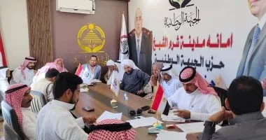 توافد أعداد كبيرة من مواطنى شرم الشيخ على مقر "الجبهة الوطنية" للانضمام للحزب توافد أعداد كبيرة من مواطنى شرم الشيخ على مقر "الجبهة الوطنية" للانضمام للحزب
