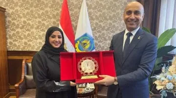 رئيس جامعة دمنهور يستقبل الملحق الثقافى لسفارة البحرين لمتابعة طلاب المملكة