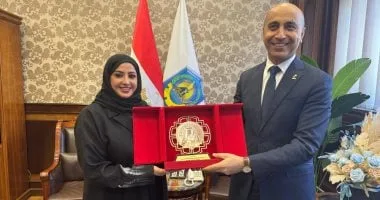 رئيس جامعة دمنهور يستقبل الملحق الثقافى لسفارة البحرين لمتابعة طلاب المملكة رئيس جامعة دمنهور يستقبل الملحق الثقافى لسفارة البحرين لمتابعة طلاب المملكة