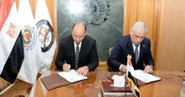 النائب العام ورئيس جامعة المنصورة يوقعان بروتوكول تعاون في مجال التدريب النائب العام ورئيس جامعة المنصورة يوقعان بروتوكول تعاون في مجال التدريب
