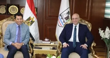 محافظ بني سويف يستقبل وزير الرياضة لافتتاح وتفقد عدد من المنشآت الشبابية محافظ بني سويف يستقبل وزير الرياضة لافتتاح وتفقد عدد من المنشآت الشبابية