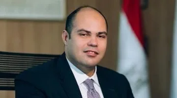 قطاعات النقل والتشييد والأنشطة المالية الأعلى تسجيلا لطلبات الاستحواذ فى مصر عام 2024.. انفو جراف