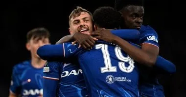 تشيلسى يكرر فوزه على يورجوردين ويتأهل لنهائى دورى المؤتمر الأوروبى تشيلسى يكرر فوزه على يورجوردين ويتأهل لنهائى دورى المؤتمر الأوروبى