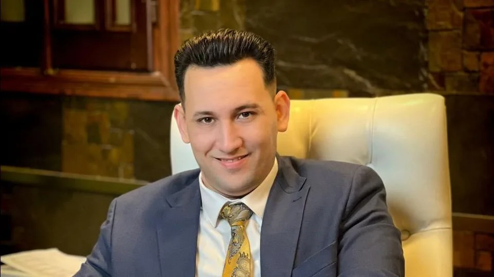 "غراب": تحويلات المصريين بالخارج ترتفع بدعم من استقرار الصرف وصعود الاحتياطي النقدي إلى 48.1 مليار دولار "غراب": تحويلات المصريين بالخارج ترتفع بدعم من استقرار الصرف وصعود الاحتياطي النقدي إلى 48.1 مليار دولار