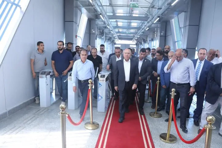 وزير النقل يزور محطات المرحلة الأولى من مشروع الأوتوبيس السريع BRT وزير النقل يزور محطات المرحلة الأولى من مشروع الأوتوبيس السريع BRT