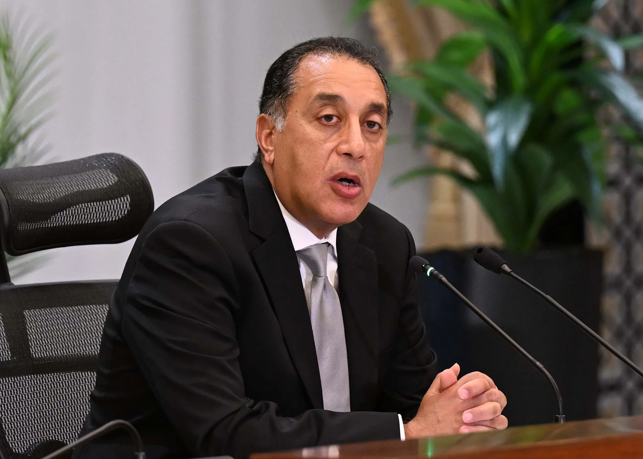 رئيس الوزراء ي reiterates التزام الدولة بمواصلة جهود الإصلاح الاقتصادي رئيس الوزراء ي reiterates التزام الدولة بمواصلة جهود الإصلاح الاقتصادي