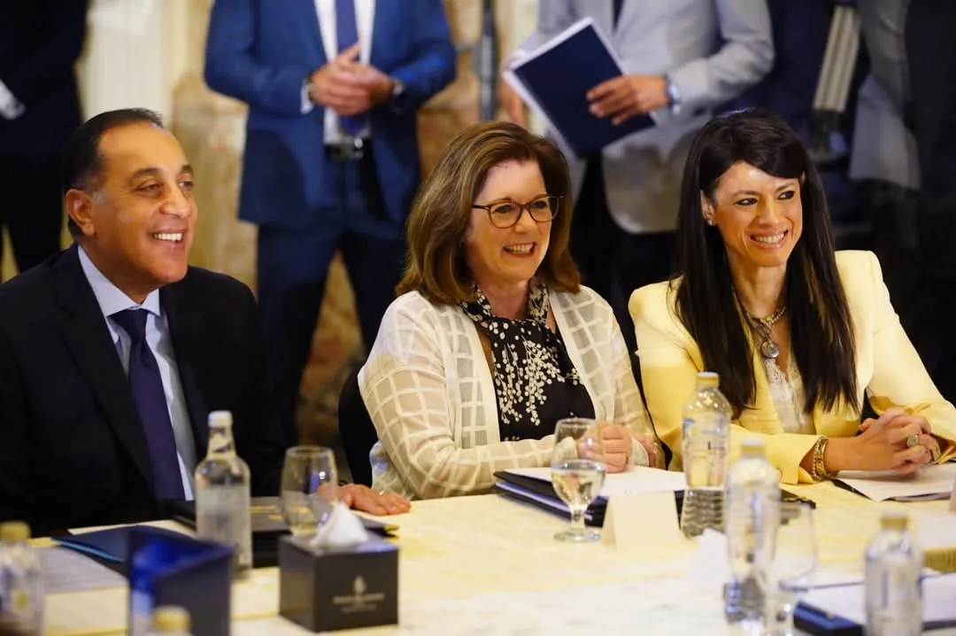 “المشاط”: تعزيز الاستثمارات ودعم القطاع الخاص على رأس أولويات الحكومة المصرية “المشاط”: تعزيز الاستثمارات ودعم القطاع الخاص على رأس أولويات الحكومة المصرية