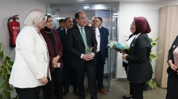“كجوك” يدعو موظفي مركز كبار ومتوسطي الوجه البحري لتقديم خدمات أفضل وتسهيل العملية.