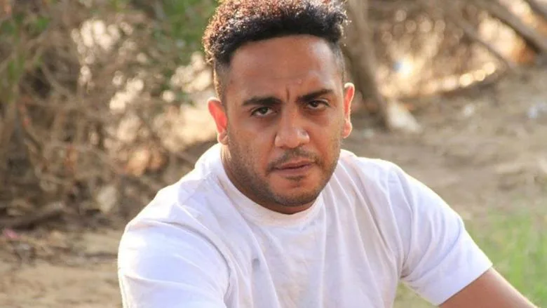 أوس أوس يطلب من جمهوره الدعاء لوالدته: «ادعوا لها تقوم بالسلامة» أوس أوس يطلب من جمهوره الدعاء لوالدته: «ادعوا لها تقوم بالسلامة»