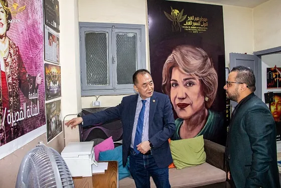 رئيس الجمعية الكورية للمسرح يزور مقر مهرجان شرم الشيخ الدولي للمسرح الشبابي بالقاهرة رئيس الجمعية الكورية للمسرح يزور مقر مهرجان شرم الشيخ الدولي للمسرح الشبابي بالقاهرة